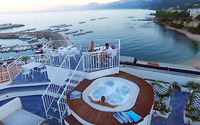 BUE MARINO Hotel&Roof Lounge